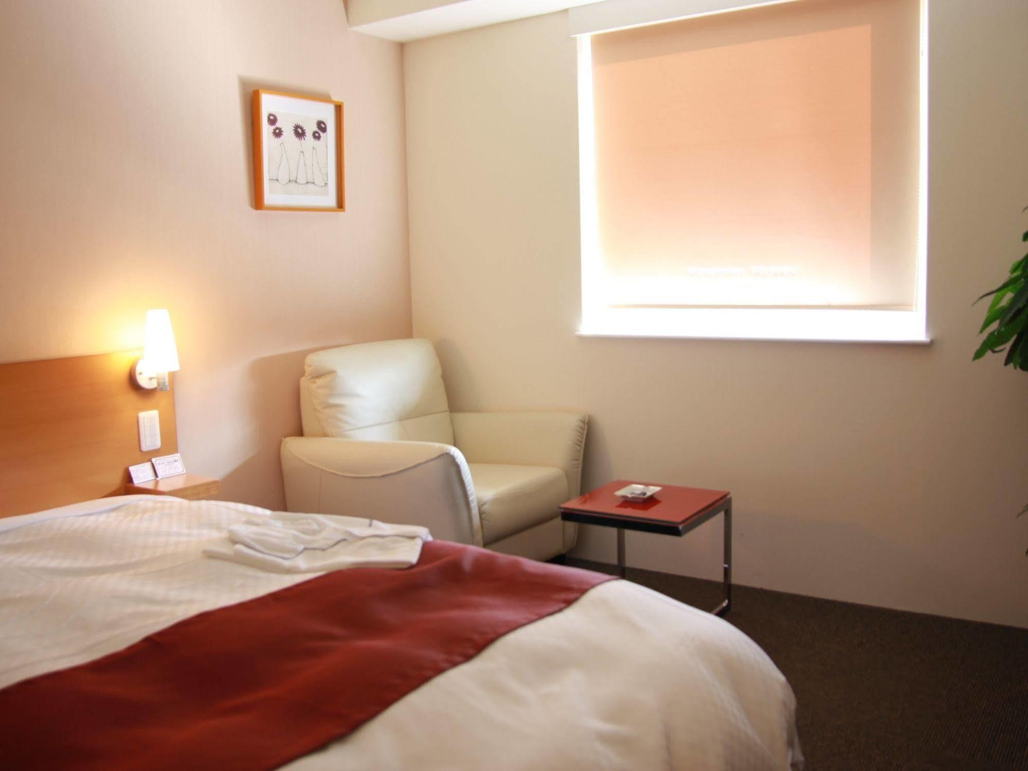 Kurume Hotel Esprit Екстер'єр фото