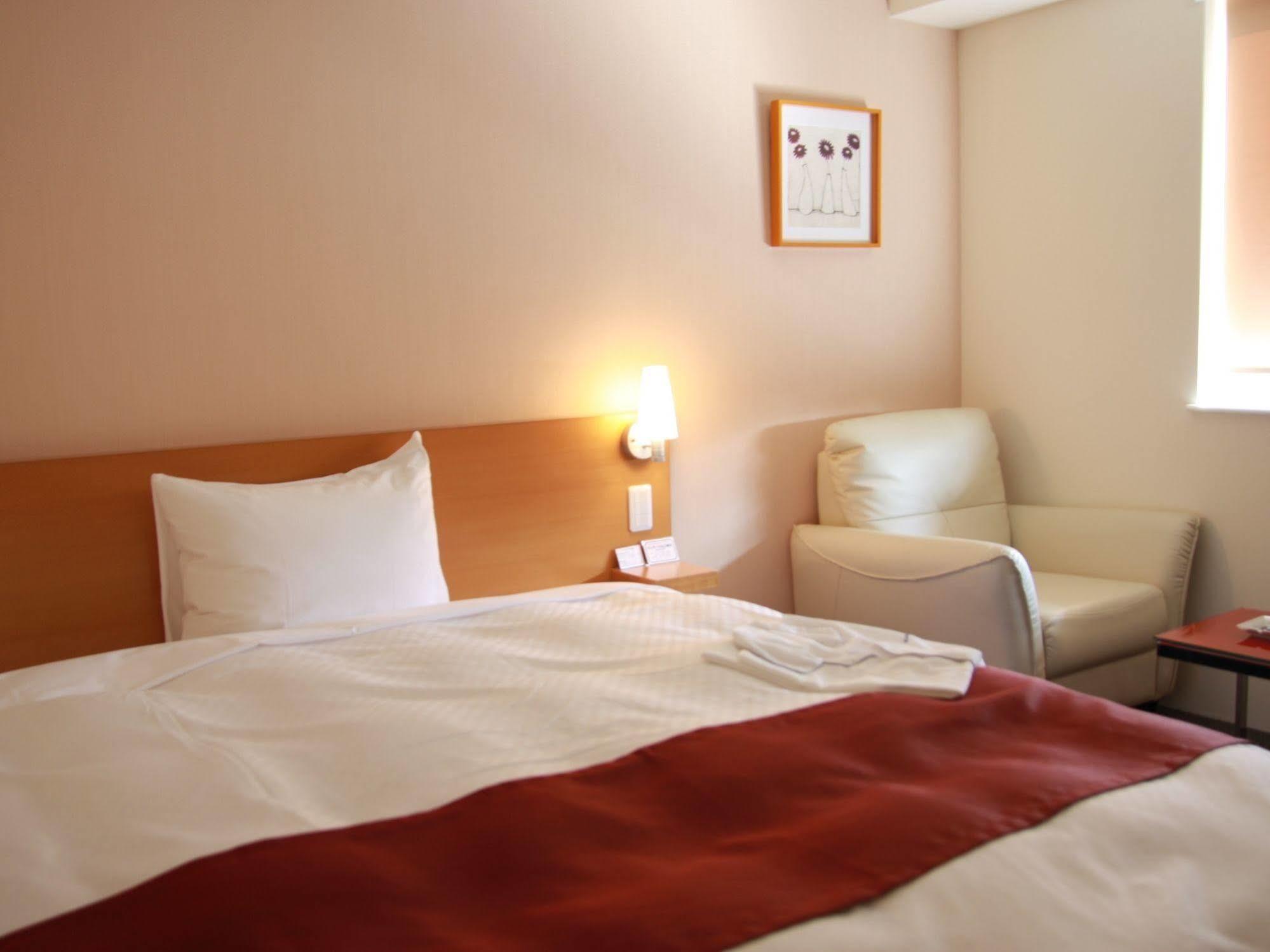 Kurume Hotel Esprit Екстер'єр фото
